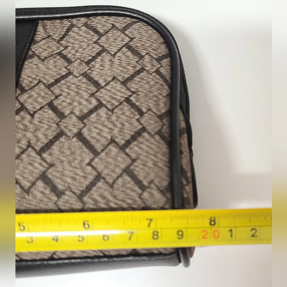 Longaberger Vintage Zip Top Signature Cosmetic Case Brown Diamond Print